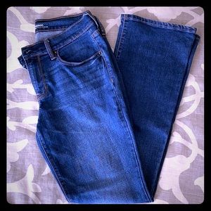 EUC Old Navy Original Mid-Rise Dark Wash Jeans